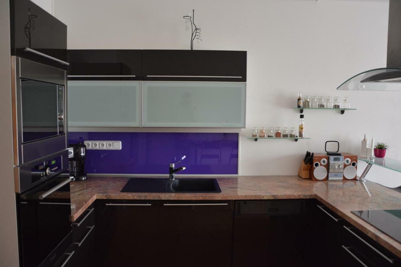 Apartmán Zderadova Brünn  Kültér fotó